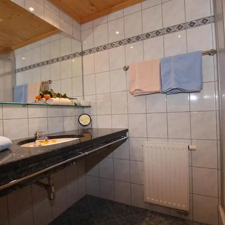 Villa Mark Готель типу 