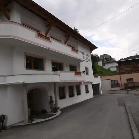 Villa Mark 3*